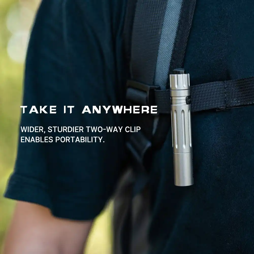 i3T EOS Ti Vertical Lines Small Flashlight